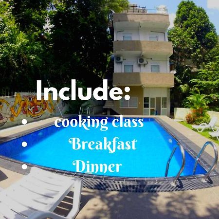 Kandy Backpackers Hostel Bagian luar foto