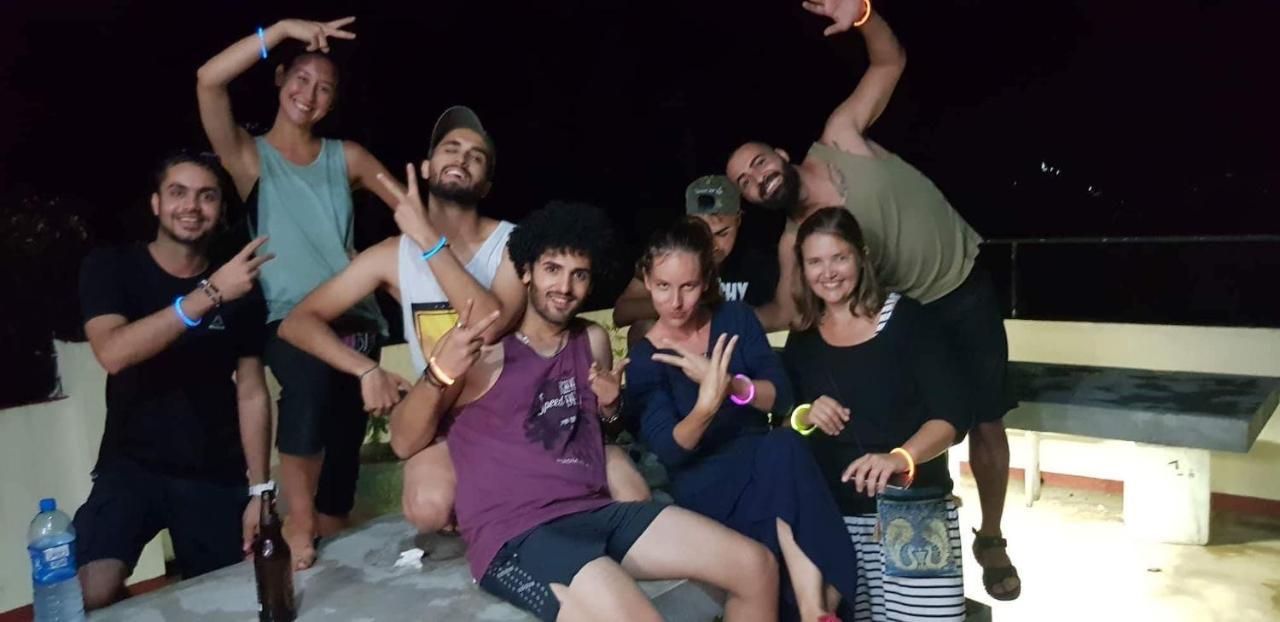 Kandy Backpackers Hostel Bagian luar foto